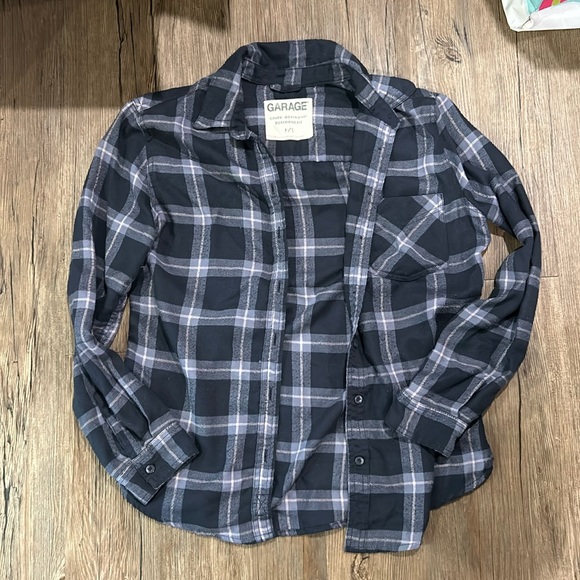 Flannel - Picture 2 of 5